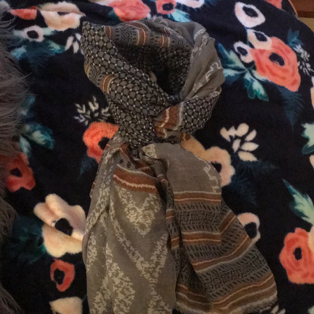 Scarf